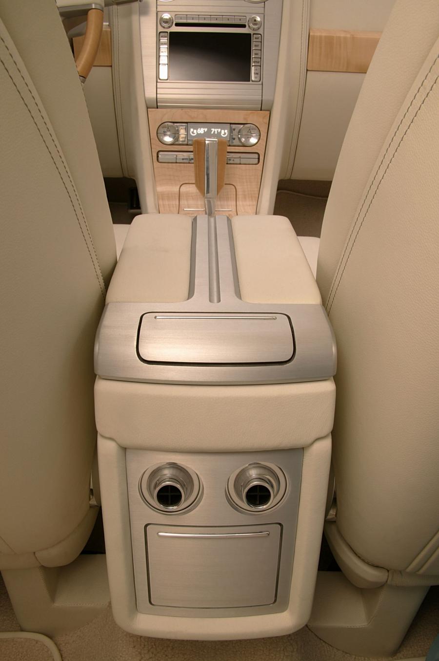  Lincoln Zephyr Concept 2004 года  (фото 111 из 124)